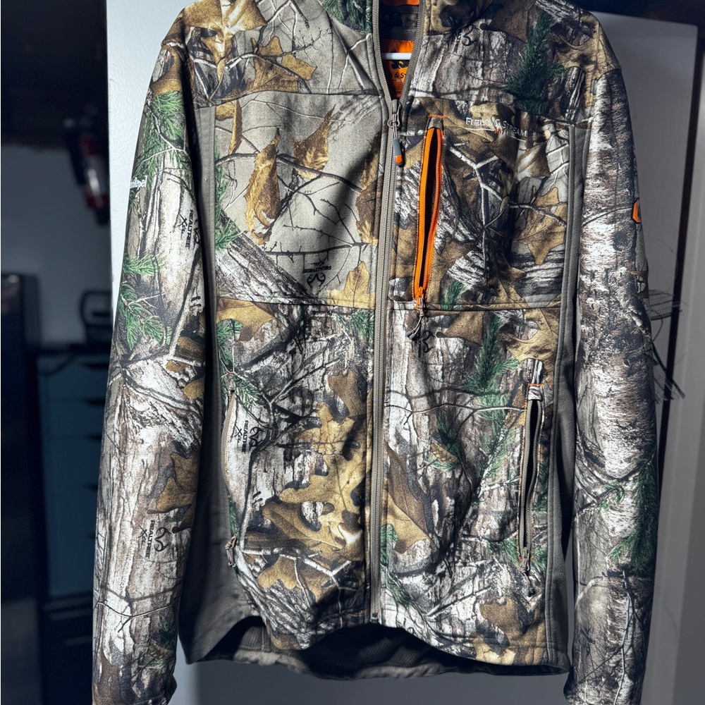 Men’s field and stream realtree hunting jacket